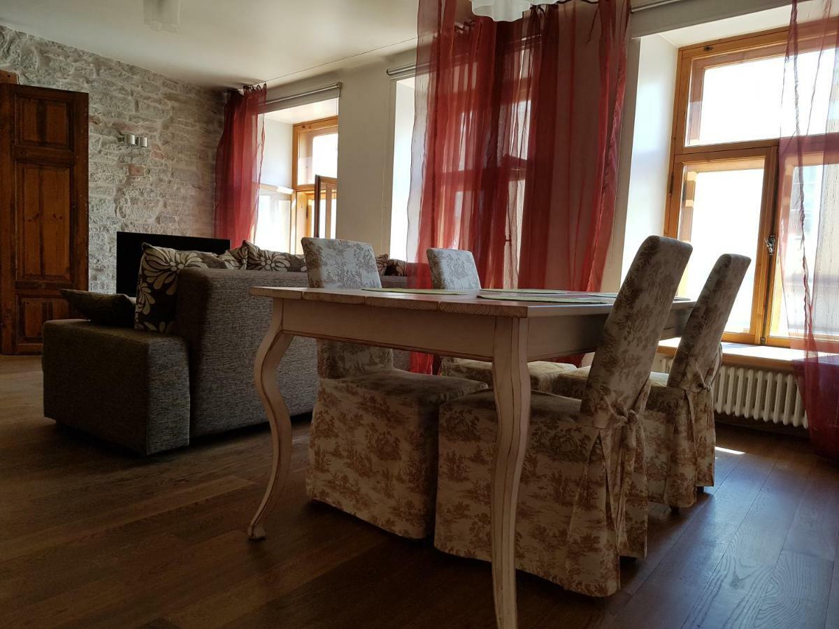 Old Town Apartment タリン エクステリア 写真